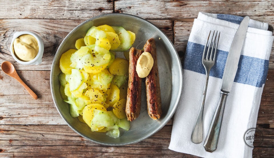Vegane Bratwurst mit Express-Kartoffelsalat · Eat this! Foodblog für ...