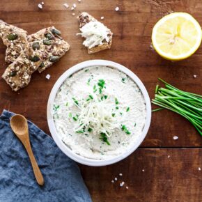 Veganer Cashew-Frischkäse mit Meerrettich