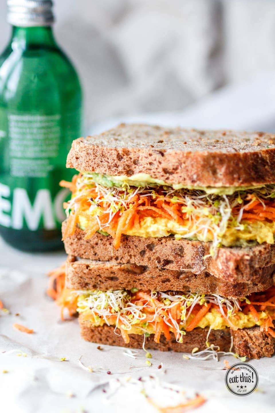 Vollkornsandwich mit Kurkuma-Currysalat &amp; 24h in Antwerpen · Eat this!