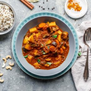 Kaschmir Curry mit Cashews & Garam Masala