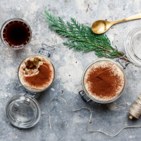 Tiramisu mit Cashew-Mascarpone