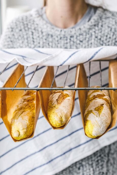 Knusprige, würzige Kurkuma-Baguettes · Eat this!