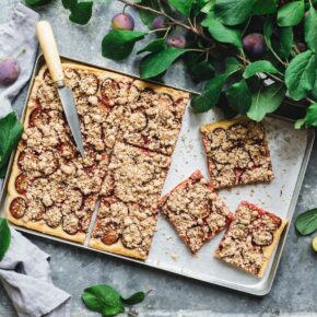 Veganer Pflaumenkuchen vom Blech