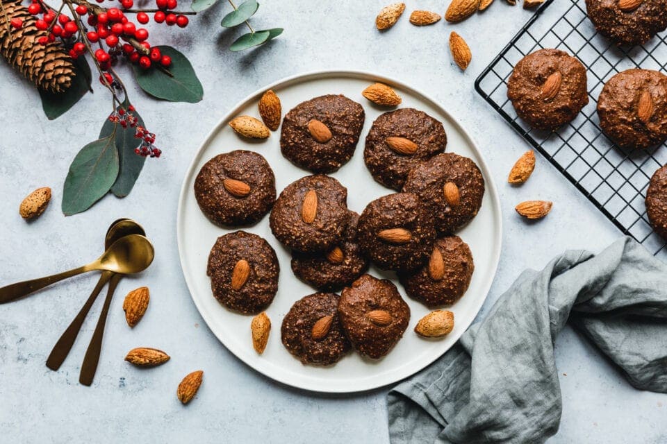 Strazzate - die besten Mandel-Schokokekse · Eat this!