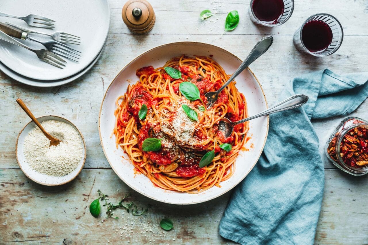 Spaghetti Napoli? Pasta al Pomodoro!