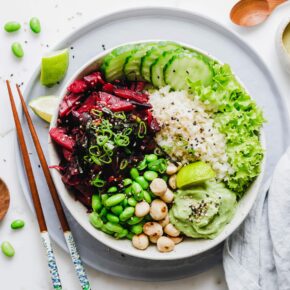 Poke Bowl mit Rote Bete