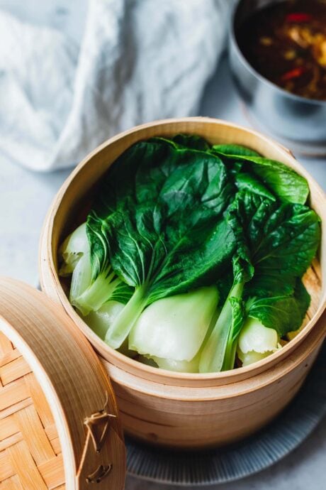 Gedämpfter Pak Choi mit Knoblauch-Ingwer-Sauce · Eat this! Food Blog Gedämpfter Pak Choi mit Knoblauch-Ingwer-Sauce · Eat this! Food Blog