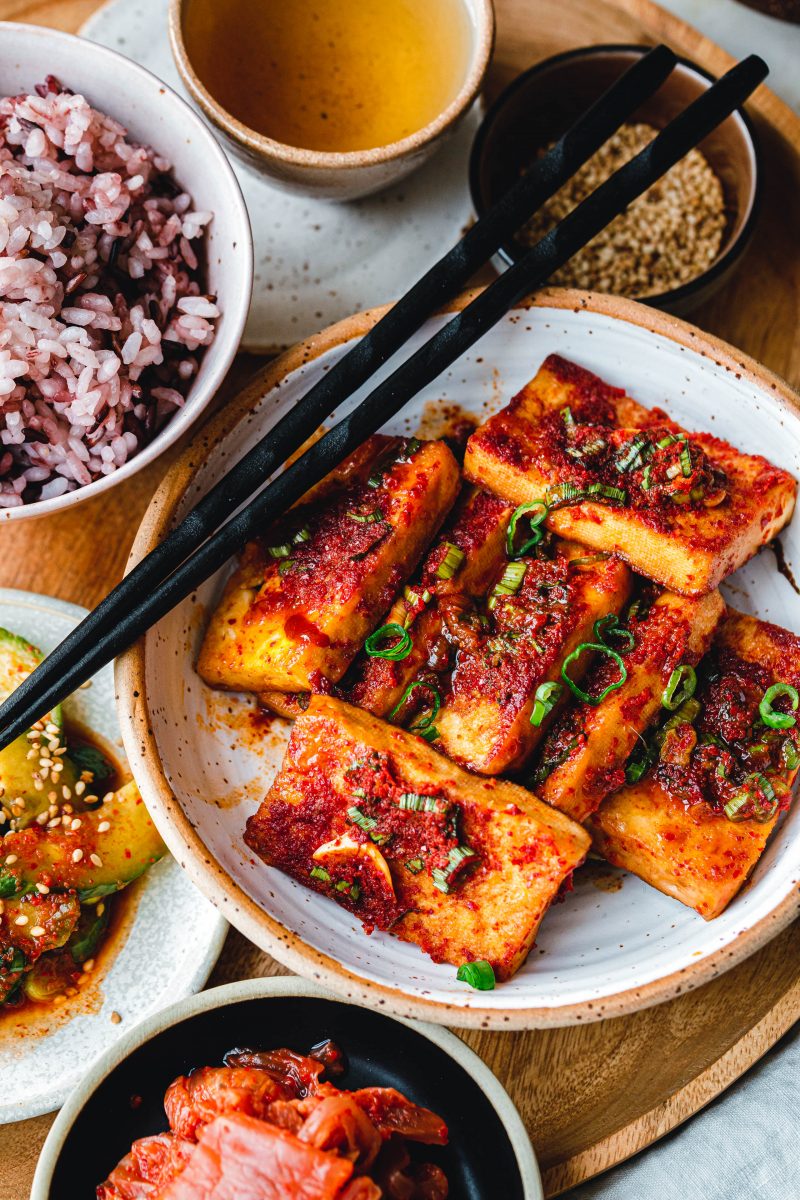 Koreanischer geschmorter Tofu – Dubu Jorim