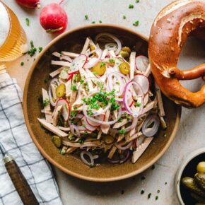 Veganer Wurstsalat