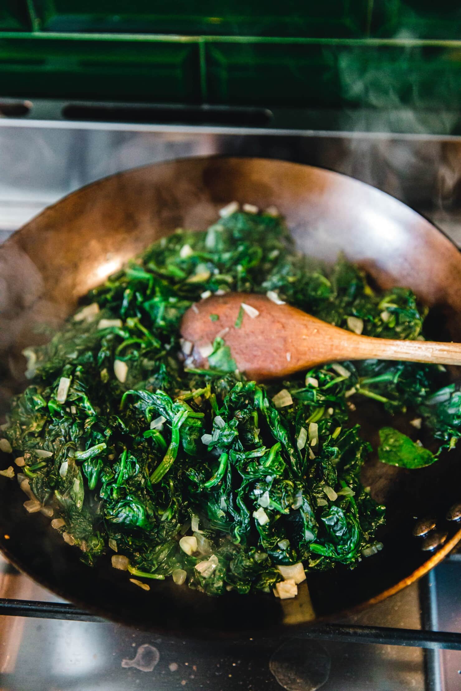 Vegane Pfannkuchen mit Spinatfüllung · Eat this!