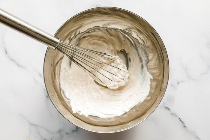 Zubereitung Zutaten Veganer Cheesecake-Apfelstrudel mit Preiselbeeren