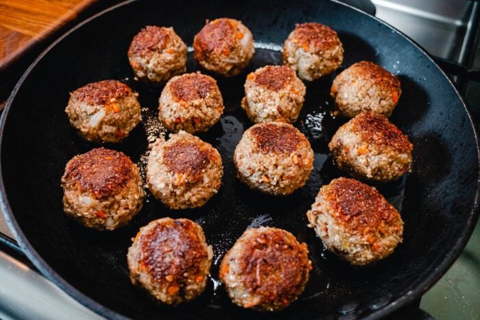 Grünkernbällchen anbraten