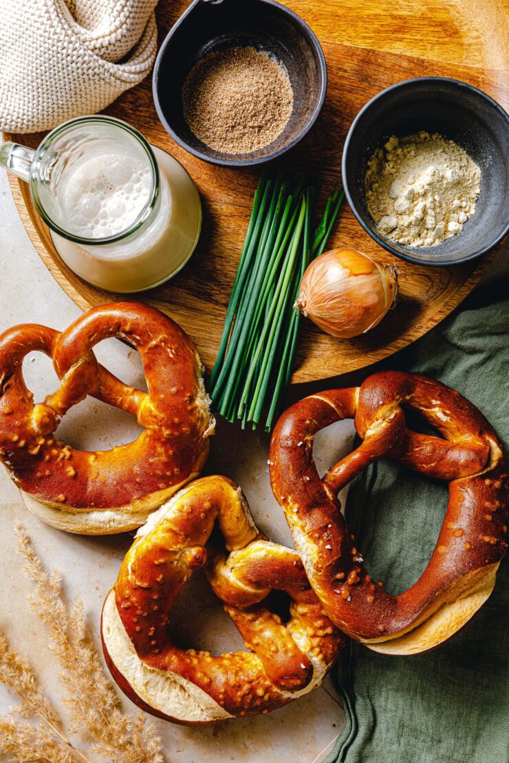 Vegane Brezenknödel mit Pilzrahmsauce · Eat this! Vegane Brezenknödel mit Pilzrahmsauce · Eat this!