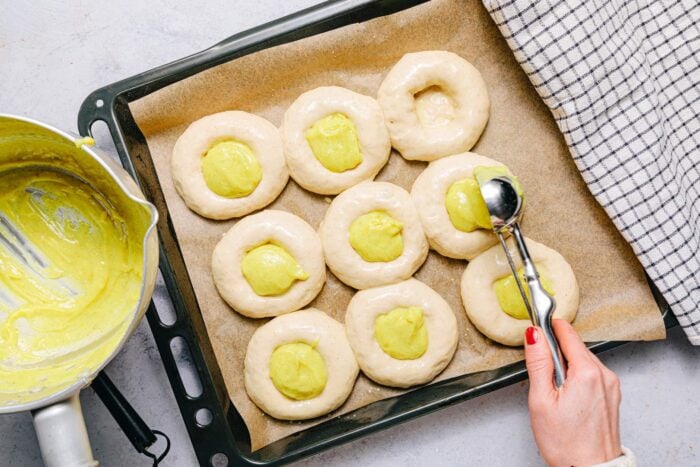 Vegane Skolleboller befüllen