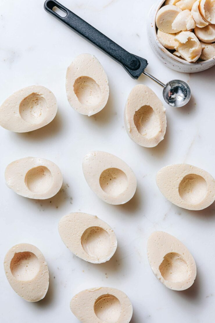 Vegane gefüllte Eier · Eat this! Vegane gefüllte Eier · Eat this!