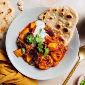 Auberginen-Kartoffel-Curry – Aloo Baingan