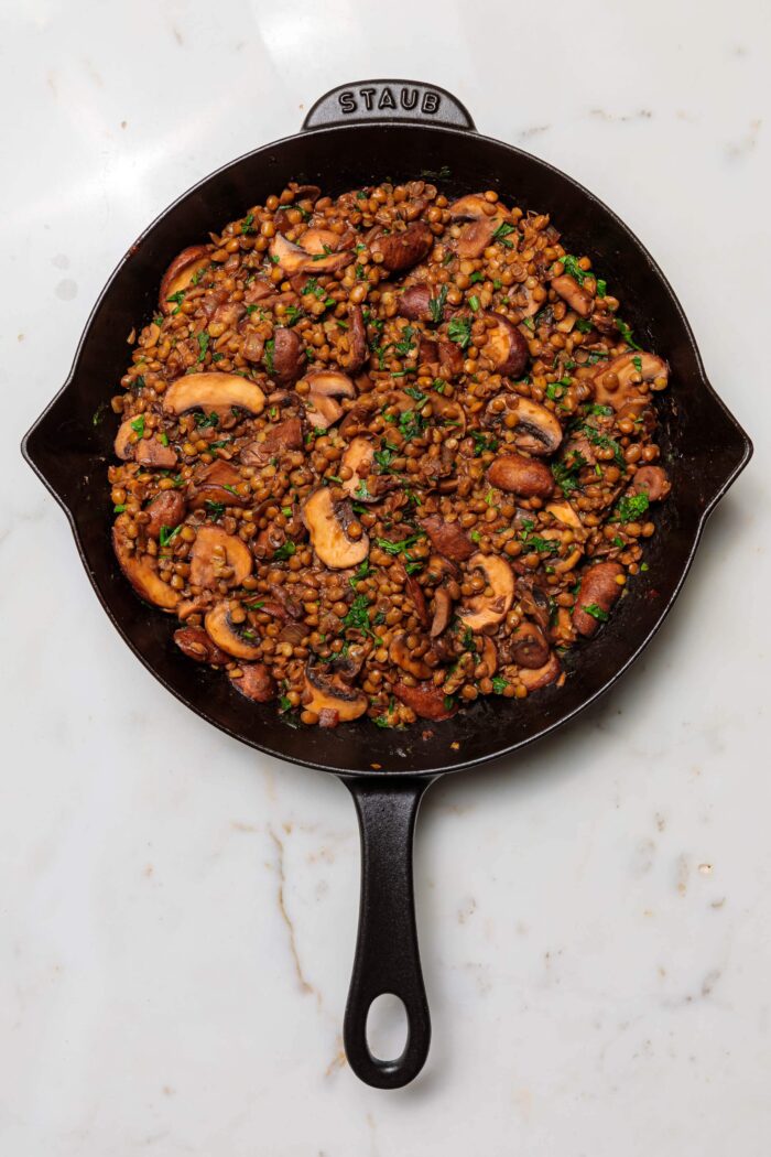 Wirsing-Pie mit Pilz-Linsen-Kartoffelfüllung · Eat this!