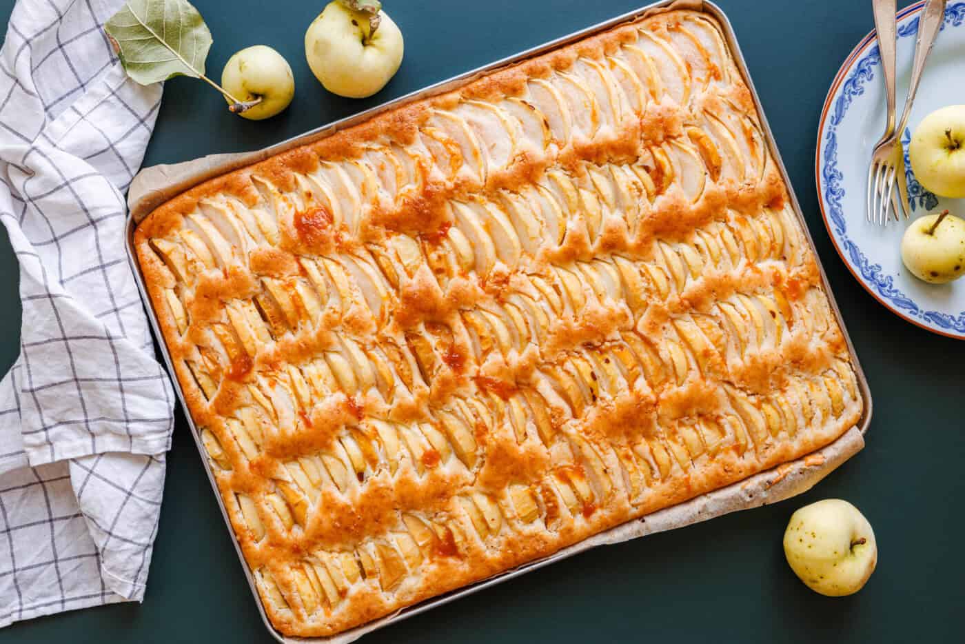 Veganer Apfelkuchen vom Blech · Eat this! Veganer Apfelkuchen vom Blech · Eat this!