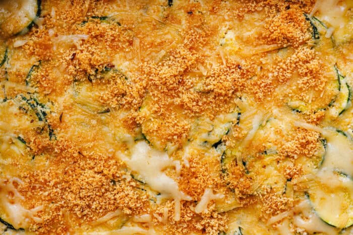 Schnelles veganes Zucchini-Gratin mit Knusperkruste · Eat this! Schnelles veganes Zucchini-Gratin mit Knusperkruste · Eat this!