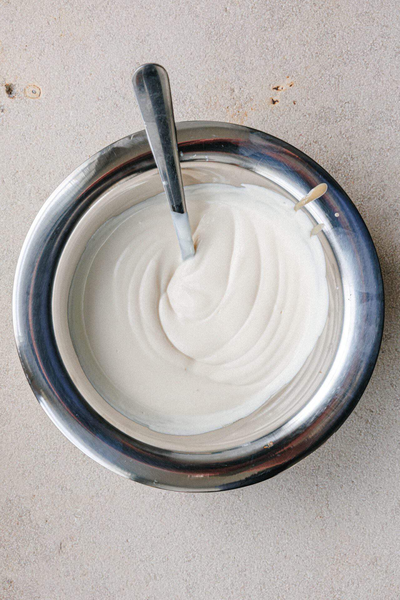 Hasselback-Butternut-Kürbis mit Walnuss-Gremolata · Eat this!