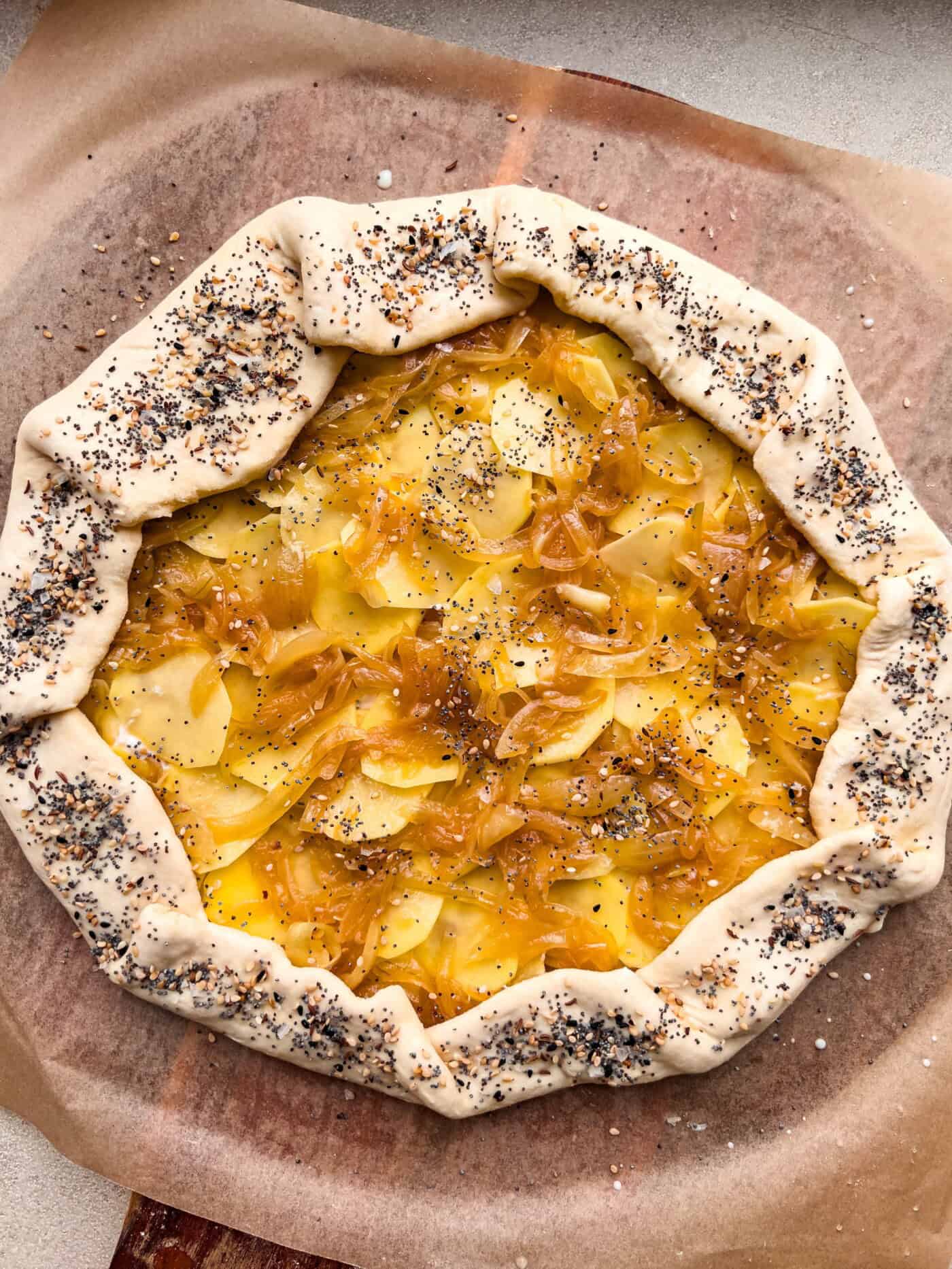 Vegane Kartoffel-Zwiebel-Galette · Eat this!