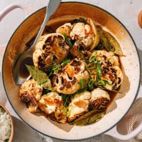 Süß-sauer geschmorter Blumenkohl à la Adobo