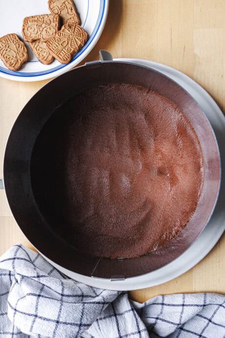 Spekulatius-Boden für No-Bake-Cake