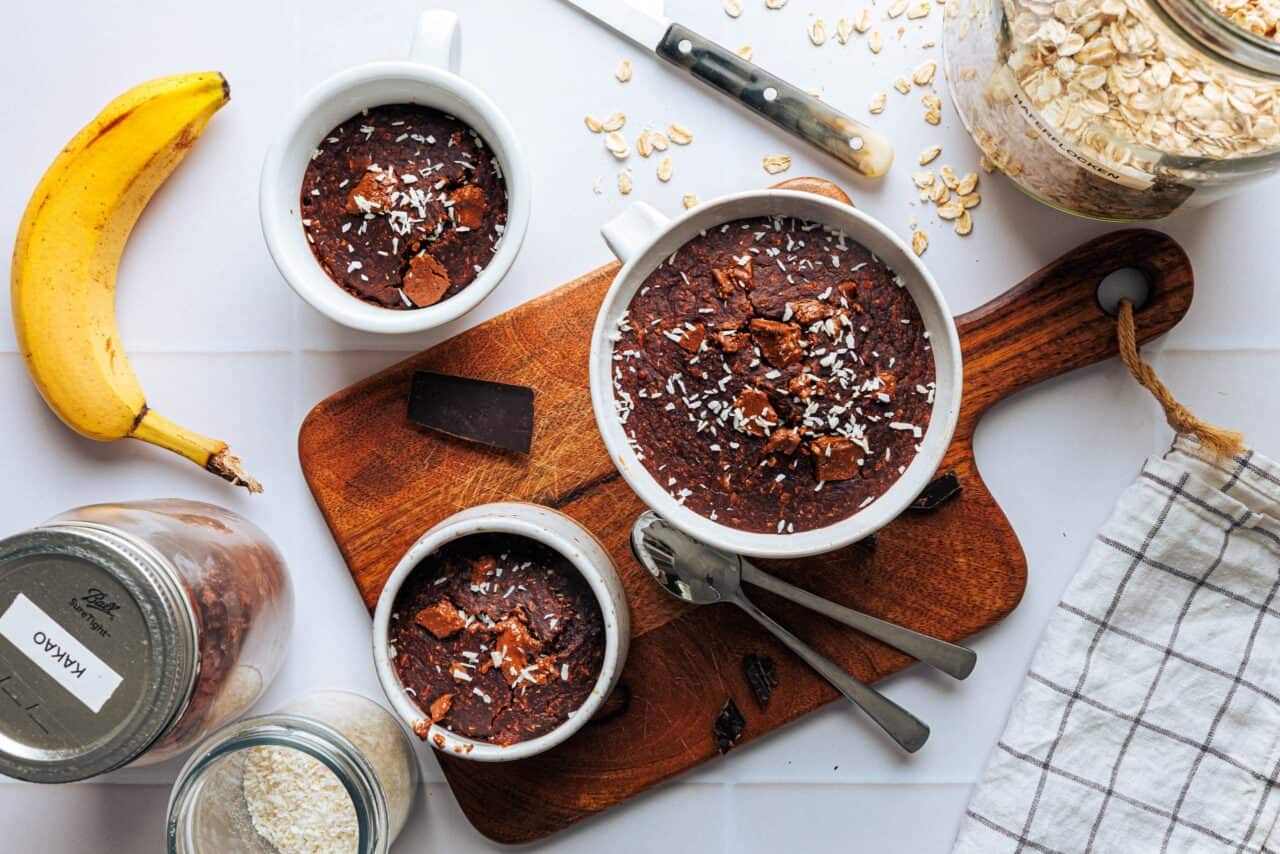Baked Oatmeal mit Kokos & Schokolade – Bounty-Vibes zum Frühstück