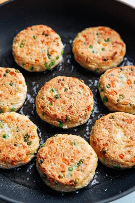 Tofu-Frikadellen in der Pfanne