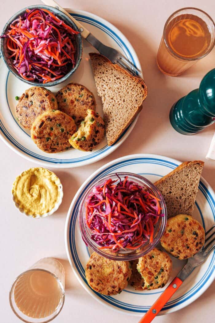 Einfache Tofu-Buletten mit Gemüse